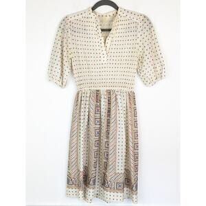 Vintage Dress 70s Cottagecore Floral Accordion Pleat Prairie Folksy Cream Size 6